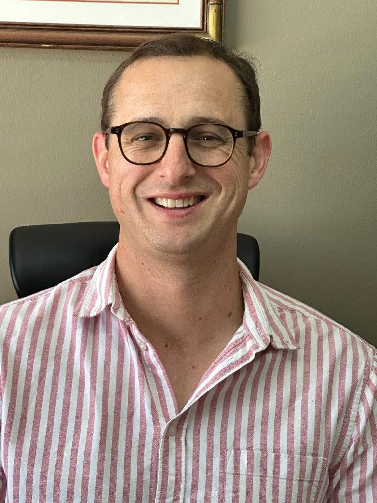 Dr Haumann